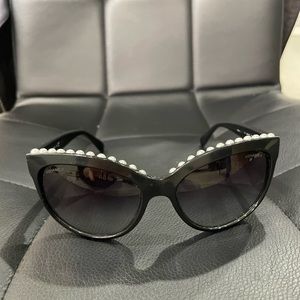 CHANEL Pearl Cat Eye Sunglasses